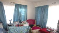 Bed Room 3 - 13 square meters of property in Greenhills