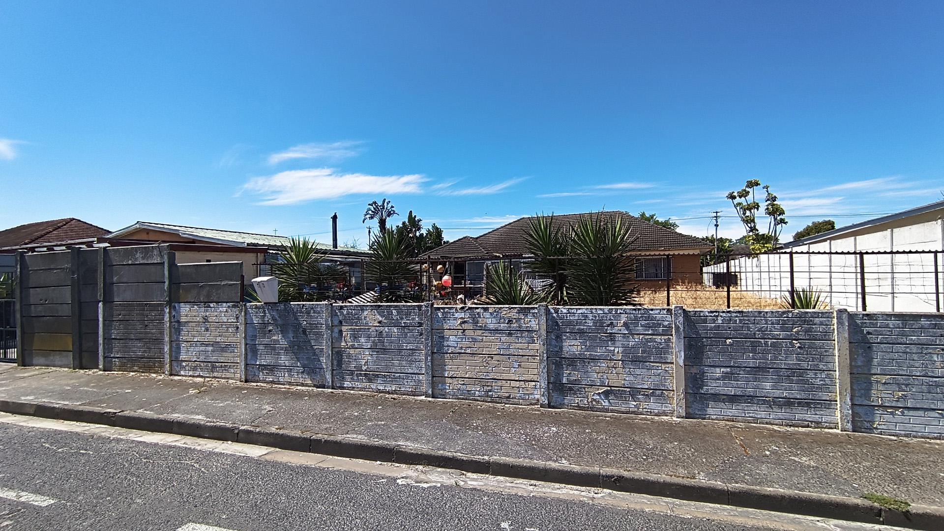 Front View of property in Shirley Park