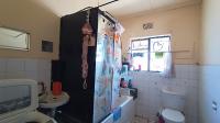 Bathroom 1 - 8 square meters of property in Shirley Park