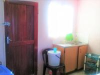 Kitchen of property in Meriting