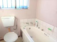 Bathroom 1 of property in Meriting