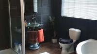 Main Bathroom - 10 square meters of property in Glen Donald A.H