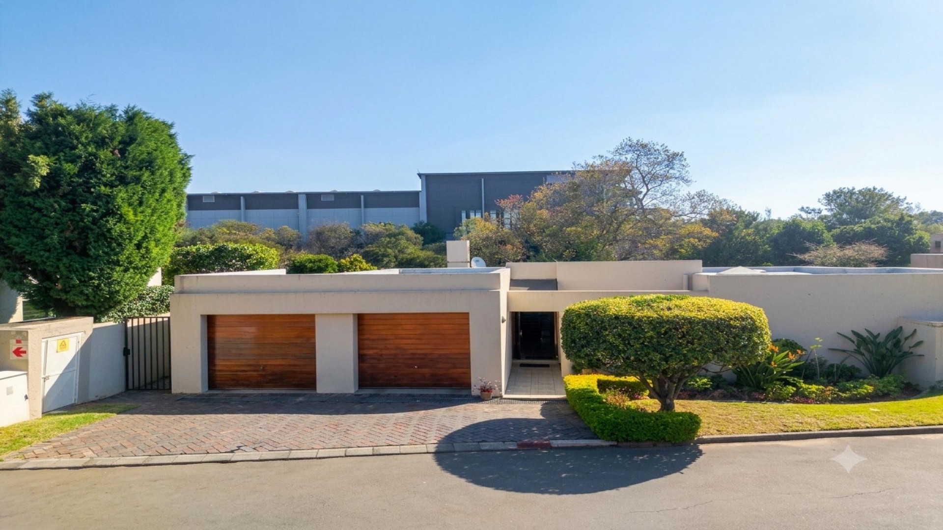 Front View of property in Parkmore
