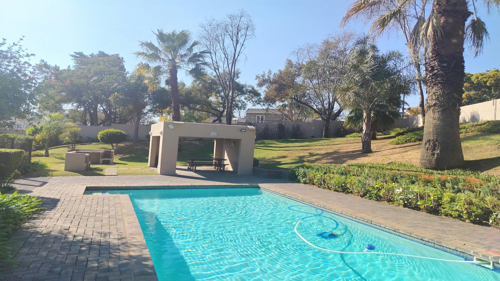 Swimming Pool of property in Parkmore