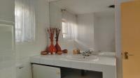 Bathroom 2 of property in Parkmore