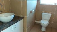 Bathroom 1 - 5 square meters of property in Greenstone Hill