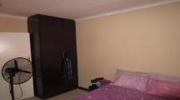 Bed Room 3 - 16 square meters of property in Lenasia South