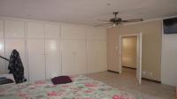 Main Bedroom - 25 square meters of property in Lenasia South