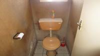 Guest Toilet - 2 square meters of property in Lenasia South