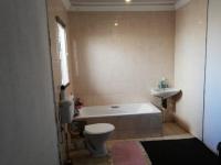 Bathroom 1 of property in Lawley