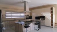 Kitchen - 21 square meters of property in The Hills