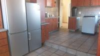 Kitchen - 19 square meters of property in Birch Acres