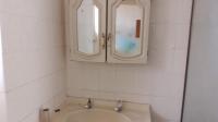 Bathroom 1 - 6 square meters of property in Vanderbijlpark