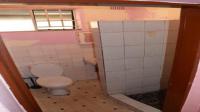 Bathroom 1 of property in Kinross
