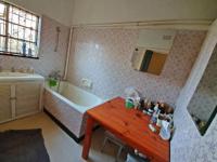 Bathroom 1 of property in Noordhoek (Bloemfontein)