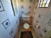 Bathroom 2 of property in Noordhoek (Bloemfontein)