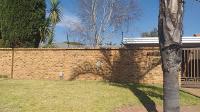 Front View of property in Sunward park