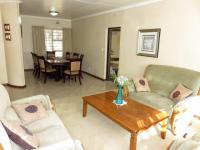 Lounges of property in Sunward park