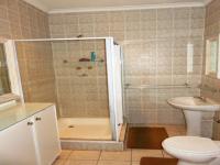 Bathroom 1 of property in Sunward park