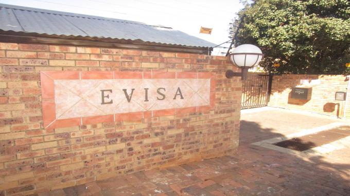 3 Bedroom Sectional Title for Sale For Sale in Strubensvallei - Private Sale - MR309573