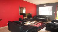 Lounges - 10 square meters of property in Naturena