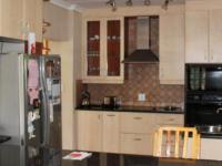 Kitchen - 14 square meters of property in Kosmosdal