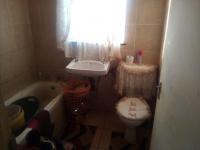 Bathroom 1 of property in Westonaria