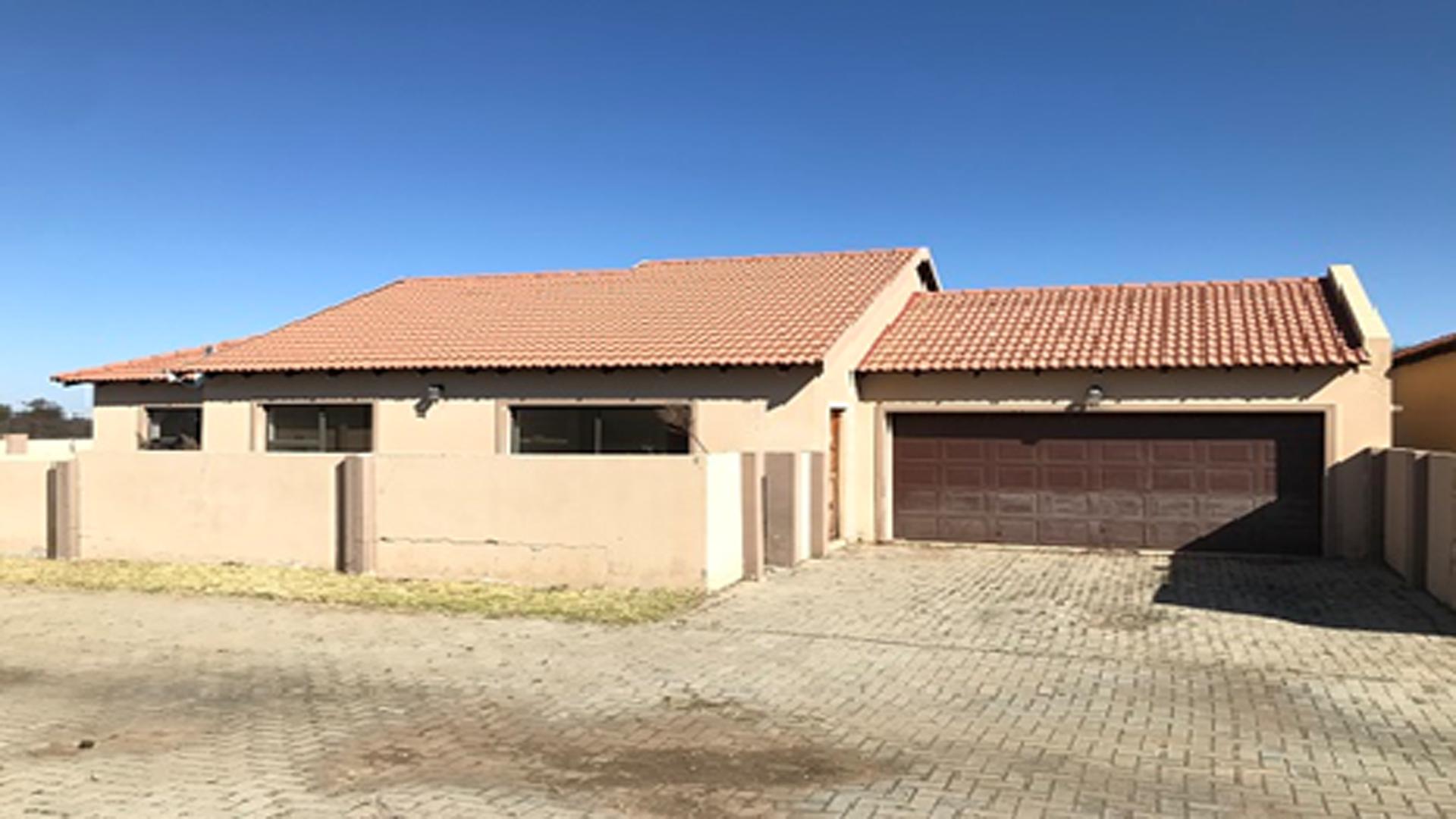 Front View of property in Wilkoppies