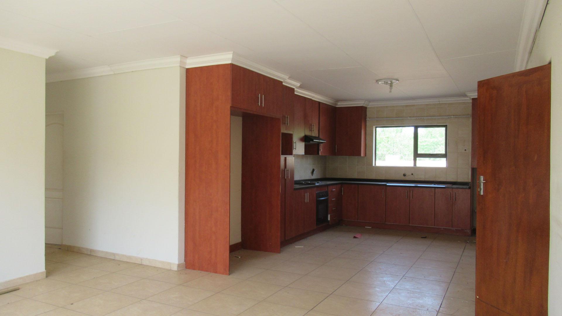Lounges - 29 square meters of property in Wilkoppies