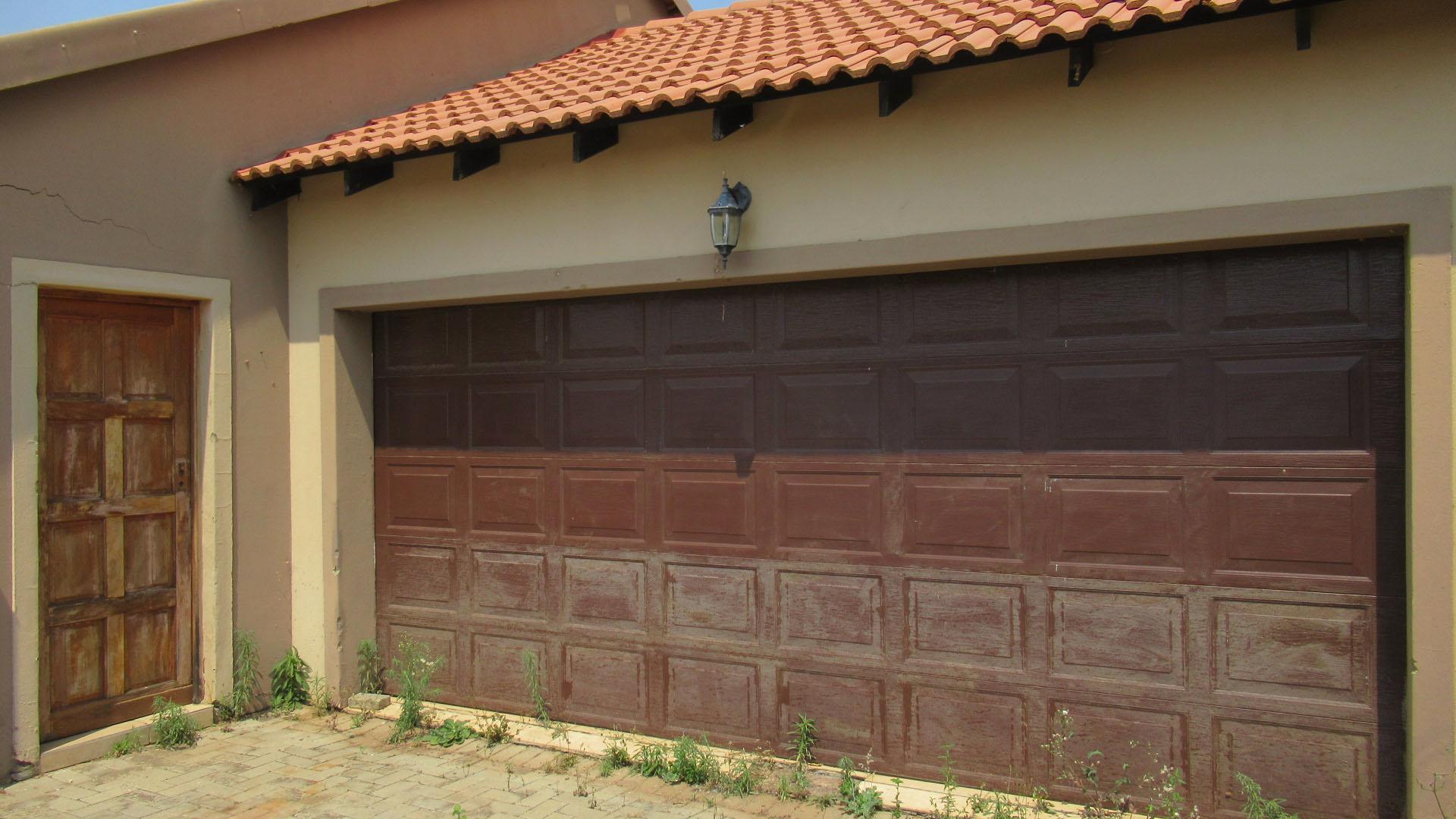 Front View of property in Wilkoppies