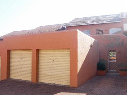 2 Bedroom Simplex for Sale For Sale in Midrand - Home Sell - MR31269