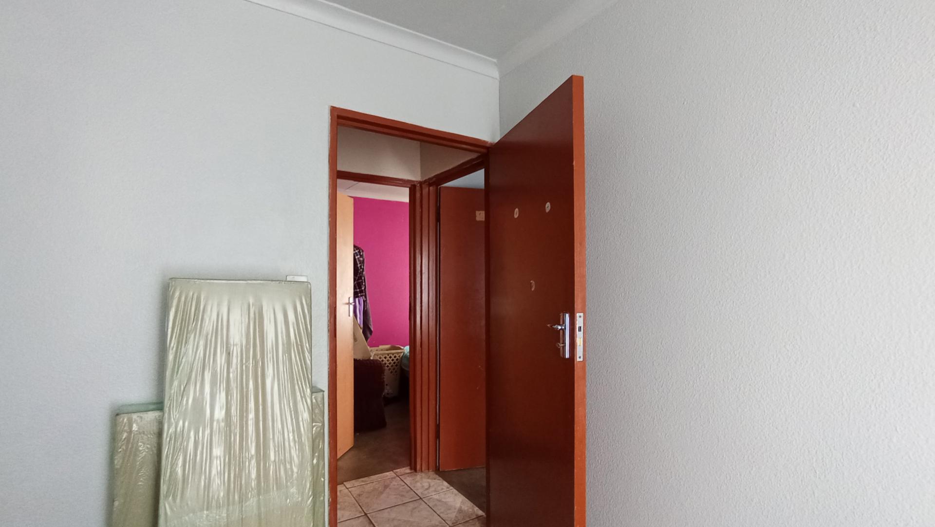 Bed Room 3 - 8 square meters of property in Riverlea - JHB