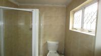 Bathroom 3+ - 11 square meters of property in Montclair (Dbn)