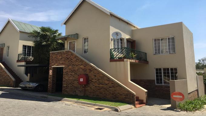 2 Bedroom Simplex to Rent in Roodepoort North - Property to rent - MR312835