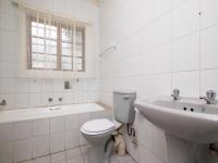 Main Bathroom of property in Krugersdorp