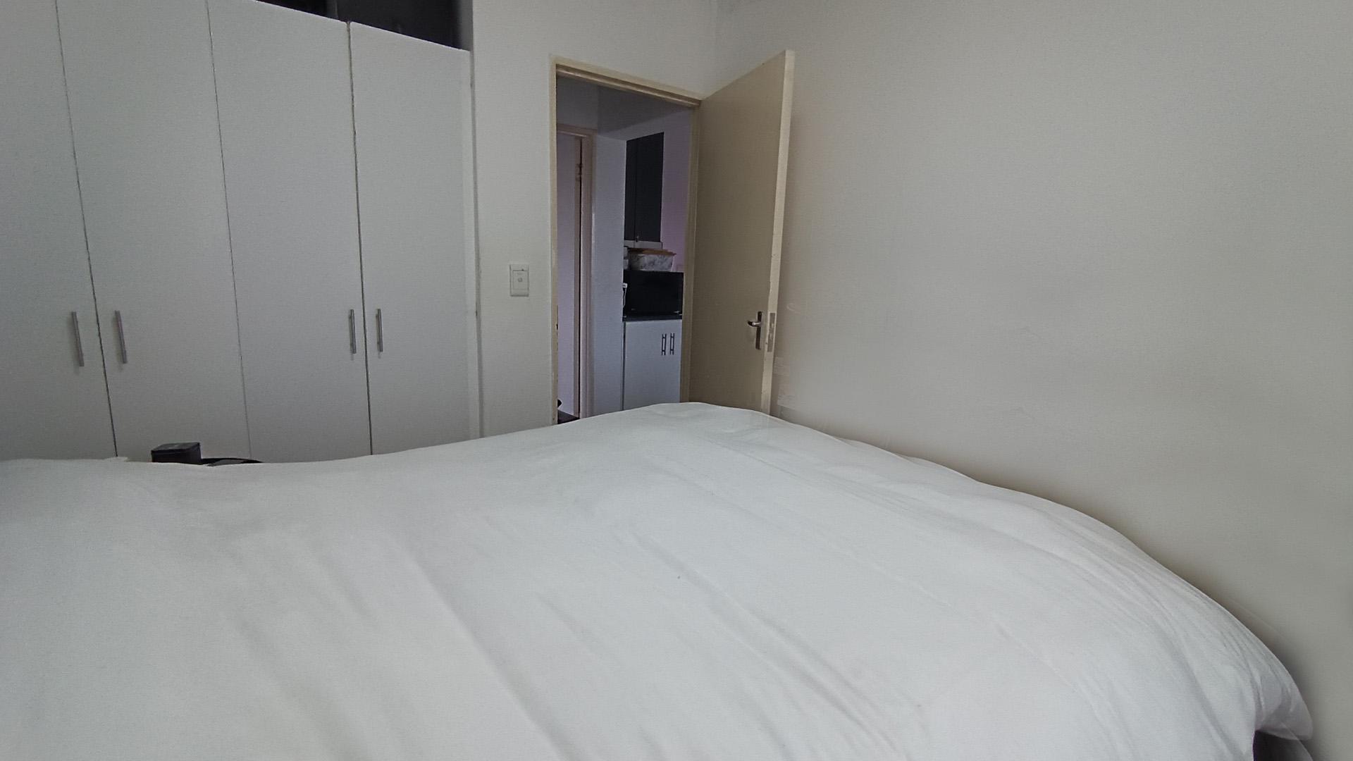 Bed Room 1 - 11 square meters of property in Thornton