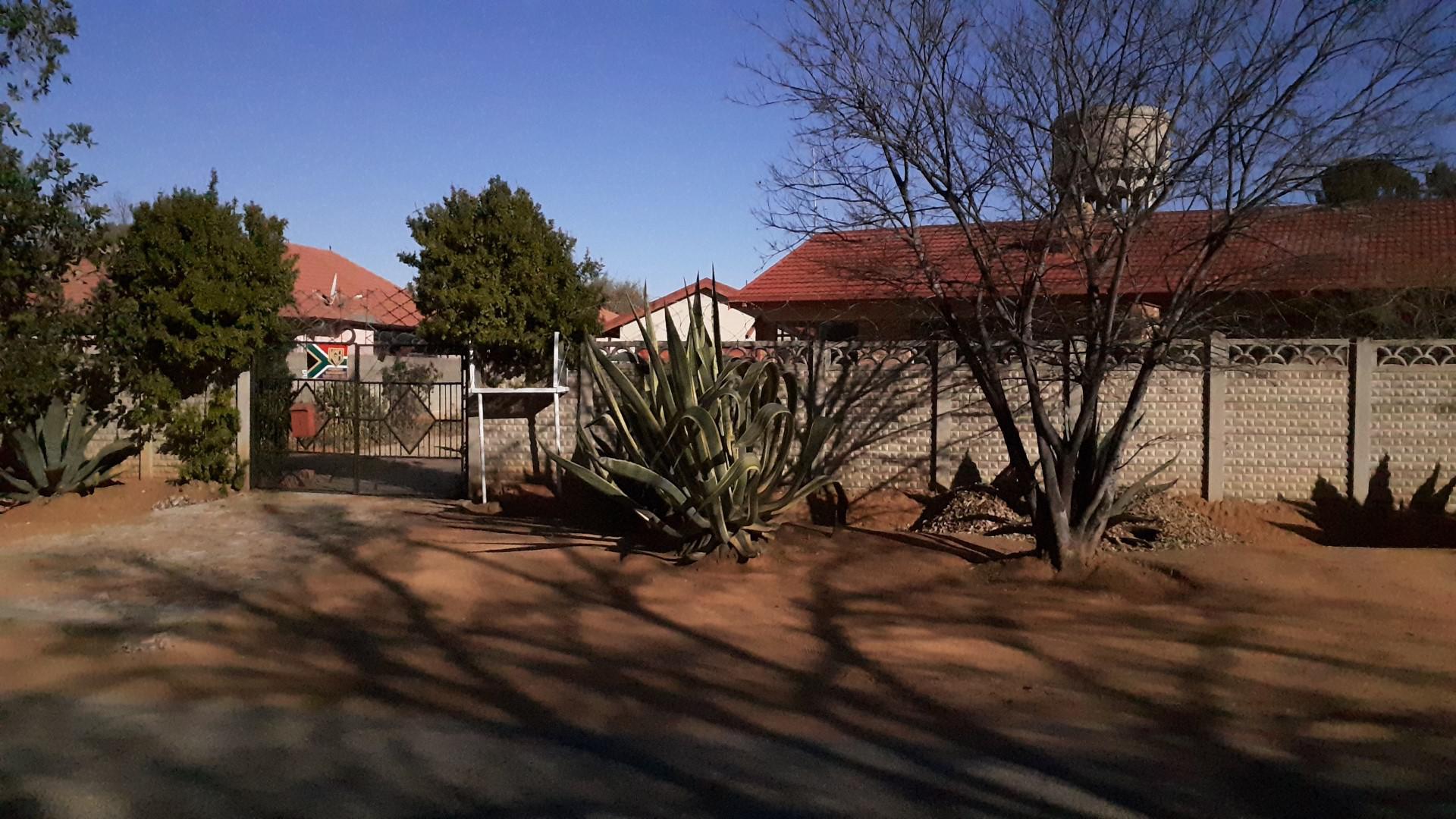 Front View of property in Allanridge