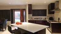 Kitchen of property in Clarendon