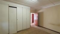 Bed Room 1 - 24 square meters of property in Mooilande AH