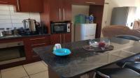 Kitchen - 12 square meters of property in Waterkloof (Rustenburg)