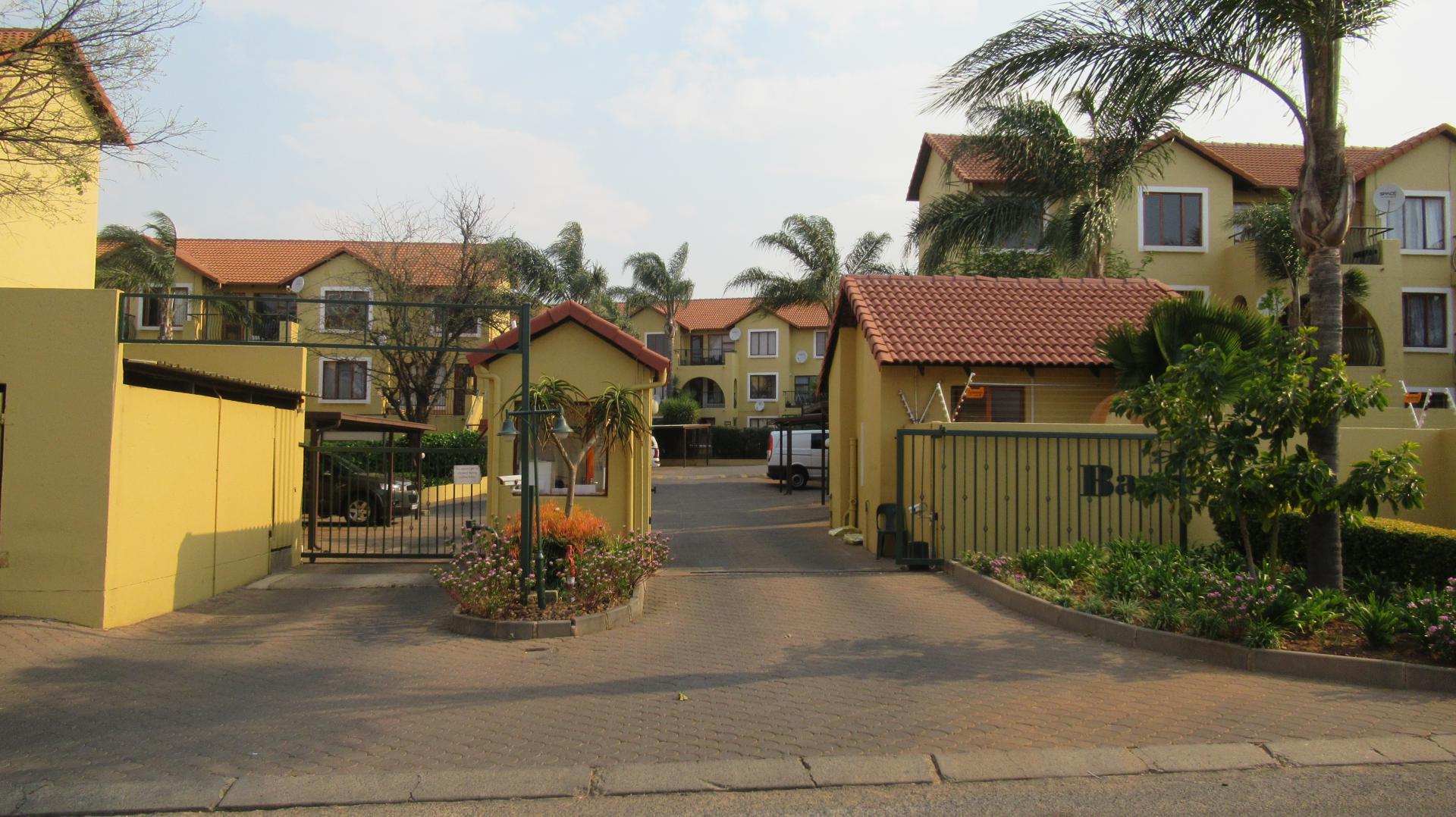 Front View of property in Sundowner