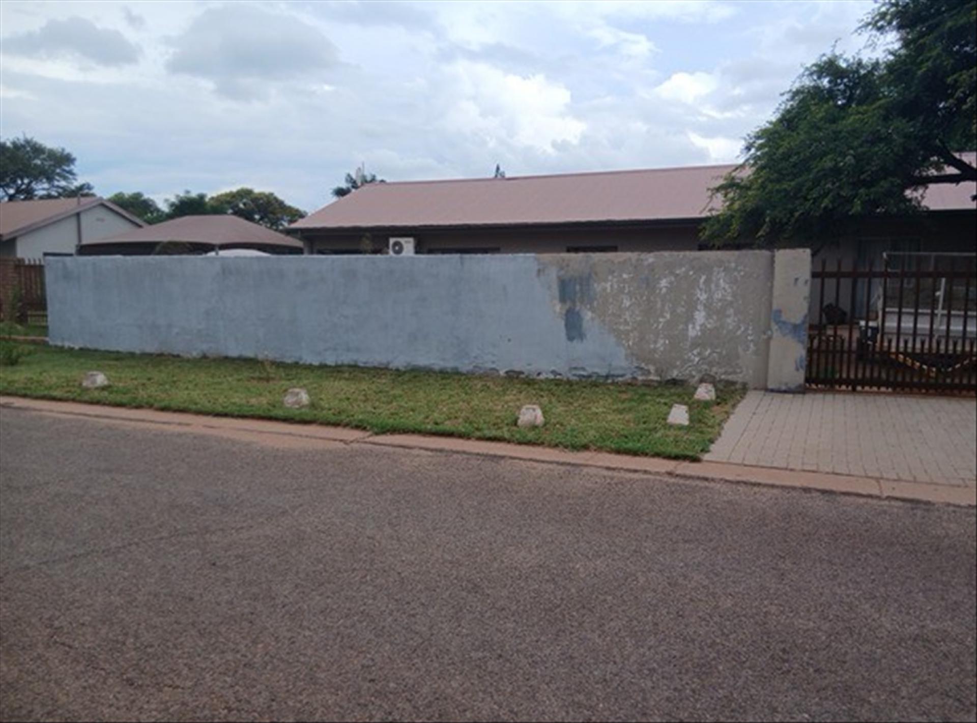 Front View of property in Kathu