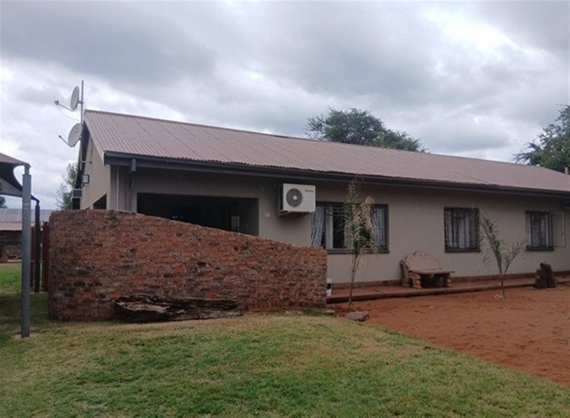 Front View of property in Kathu