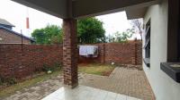 Patio - 10 square meters of property in Doornpoort