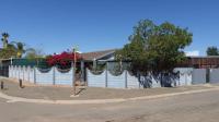 2 Bedroom 1 Bathroom House for Sale for sale in Oudtshoorn