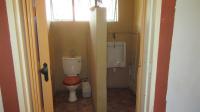 Guest Toilet - 7 square meters of property in Vereeniging