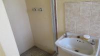 Bathroom 3+ - 4 square meters of property in Vereeniging