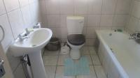 Bathroom 1 - 5 square meters of property in Parkdene (JHB)