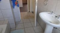 Bathroom 1 - 5 square meters of property in Parkdene (JHB)