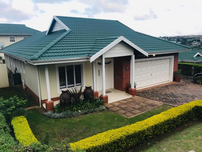 4 Bedroom House for Sale For Sale in Mount Edgecombe  - MR315001